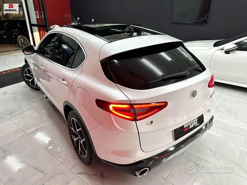 Usata Alfa Romeo Stelvio Ti 190 CV (139 kW) 2021 Bianco SUV
