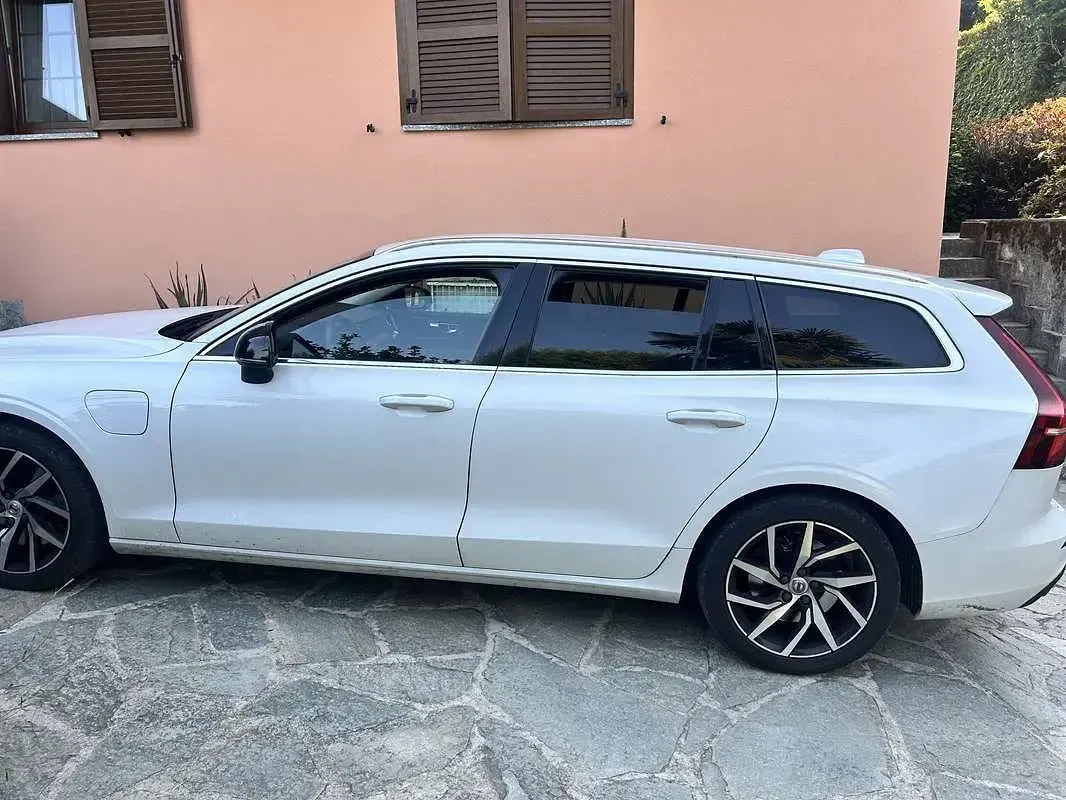 Usata Volvo V60 Inscription 253 CV (186 kW) 2020 Station wagon