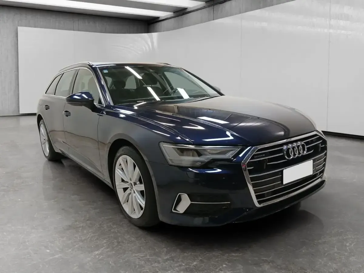Usata Audi A6 Business 245 CV (180 kW) 2021 Blu Station wagon