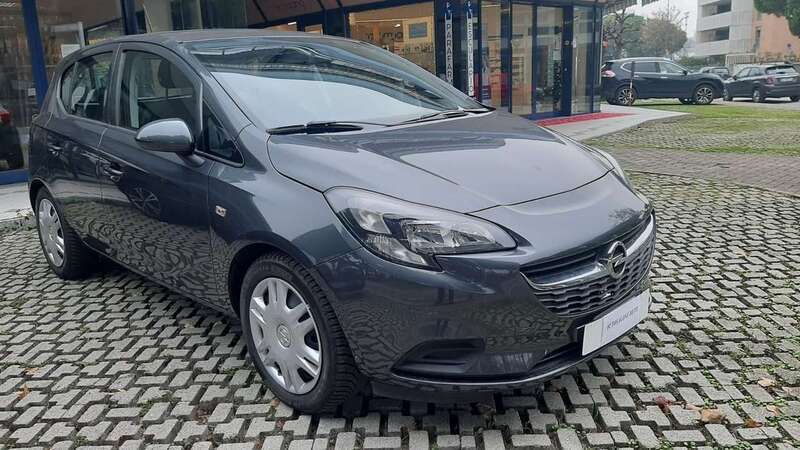 Usata Opel Corsa 69 CV (50 kW) 2018 Grigio Berlina