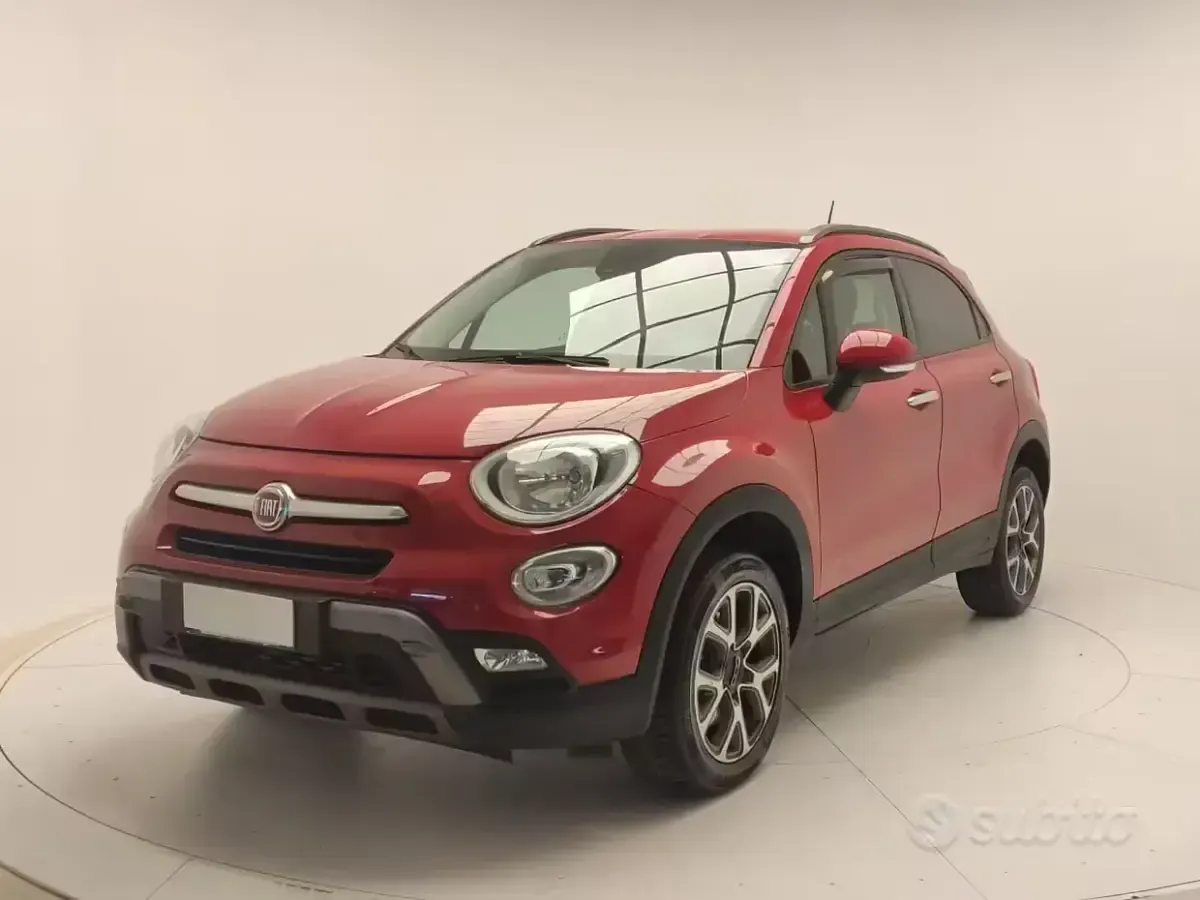 Usata Fiat 500X Cross 140 CV (102 kW) 2015 Rosso SUV