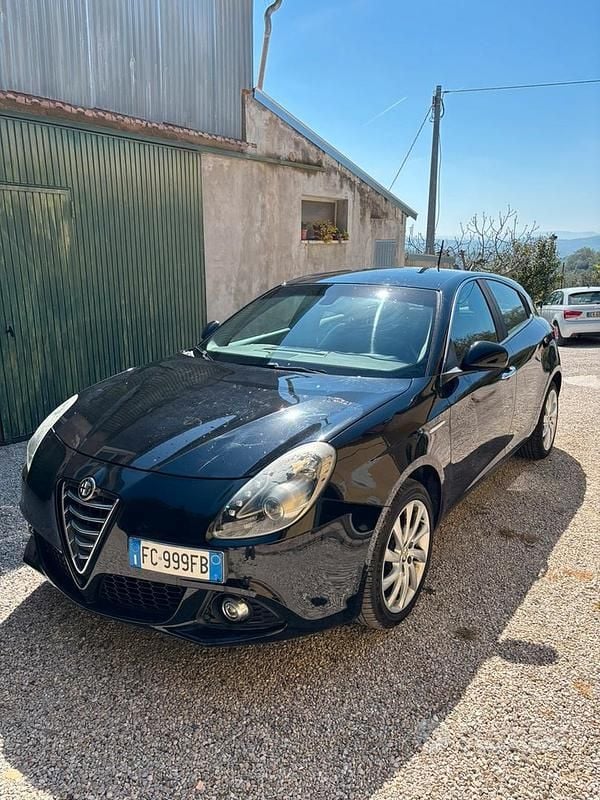Usata Alfa Romeo Giulietta 120 CV (88 kW) 2016 Nero Utilitaria