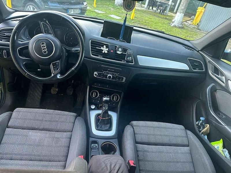 Usata Audi Q3 Ambiente 150 CV (110 kW) 2016 Blu/azzurro SUV