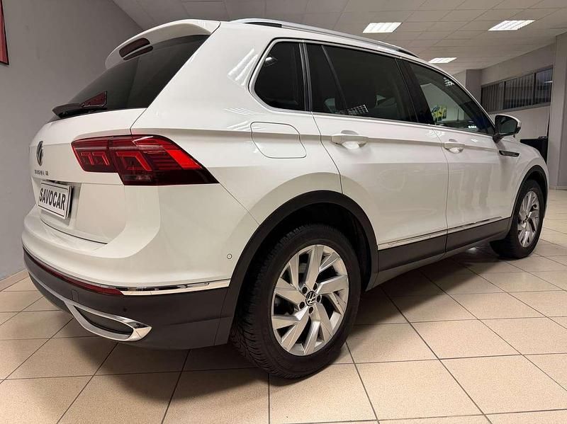 Usata VW Tiguan Elegance 150 CV (110 kW) 2021 Bianco SUV
