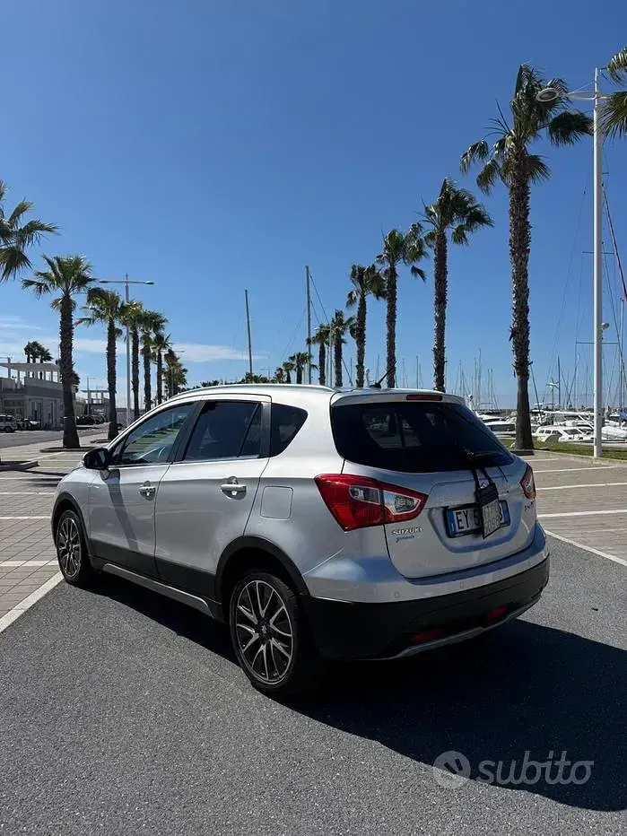 Usata Suzuki SX4 S-Cross 120 CV (88 kW) 2015 Grigio SUV