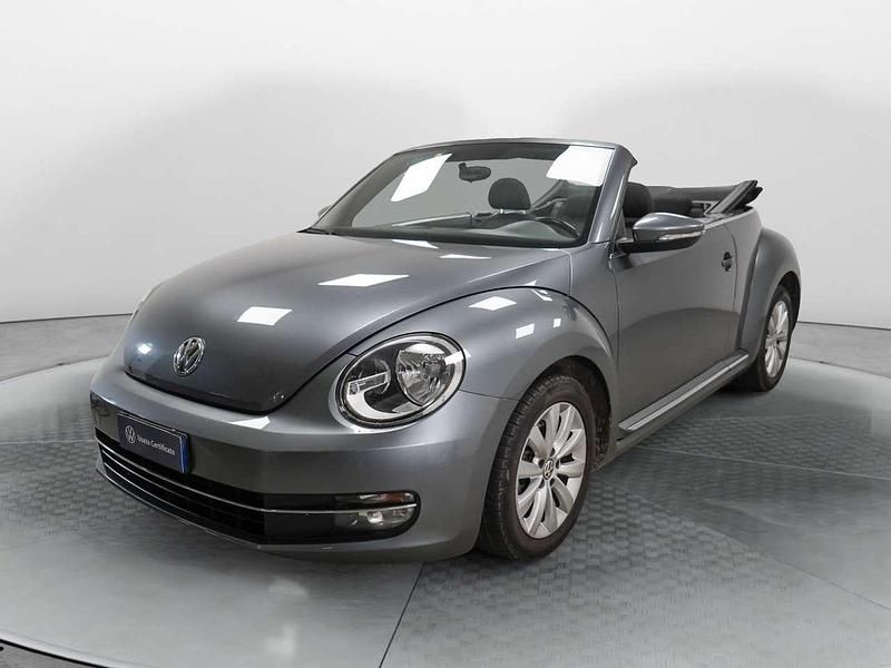 Usata VW Beetle Cabriolet Design 105 CV (77 kW) 2014 Grigio Cabrio