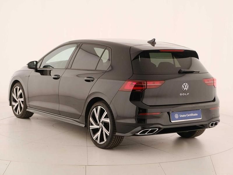 Usata VW Golf VIII R-line 150 CV (110 kW) 2024 Nero Berlina
