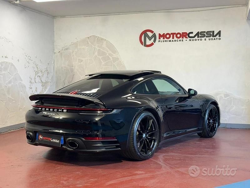 Usata Porsche 911 Carrera 385 CV (283 kW) 2022 Nero Coupé
