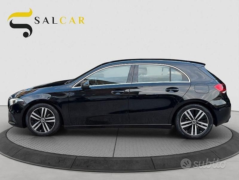 Occasion Mercedes A180 116 ch (85 kW) 2021 Noir Berline