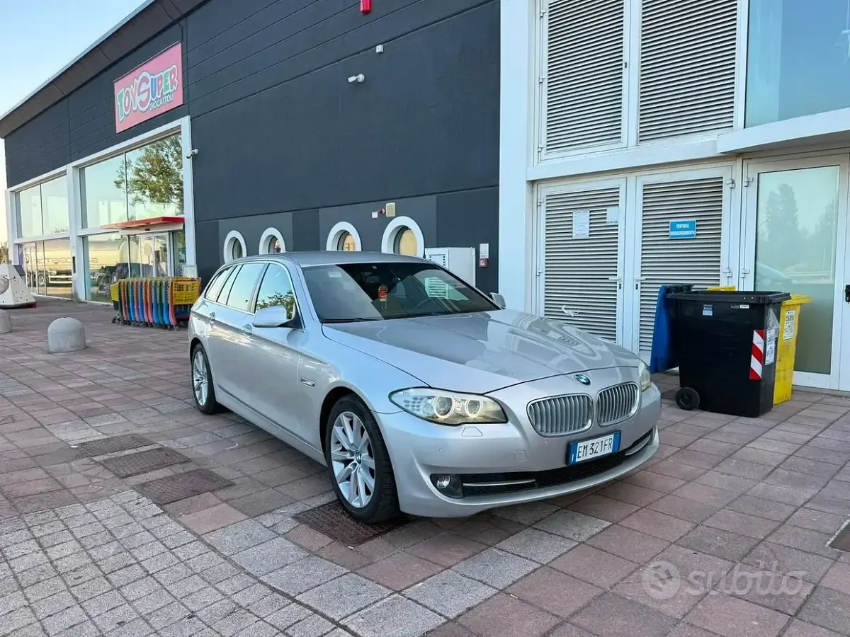 Usata BMW 520 M Sport 184 CV (135 kW) 2013 Grigio Berlina