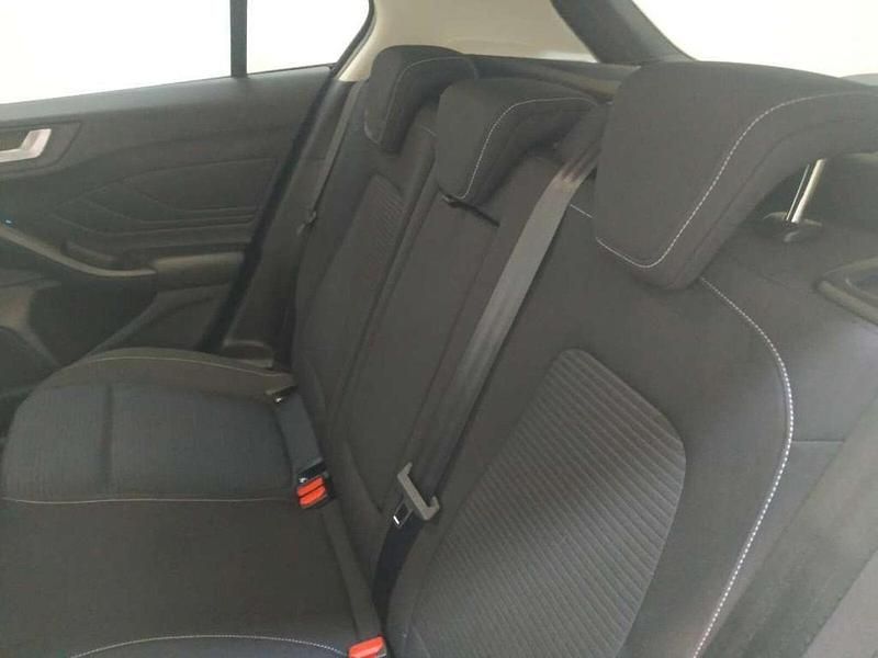 Usata Ford Focus Titanium 125 CV (91 kW) 2020 Argento Berlina