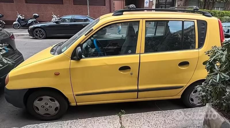 Usata Hyundai Atos 59 CV (43 kW) 2002 Giallo Utilitaria