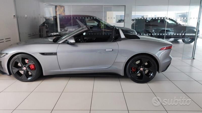 Usata Jaguar F-Type 2020 Grigio