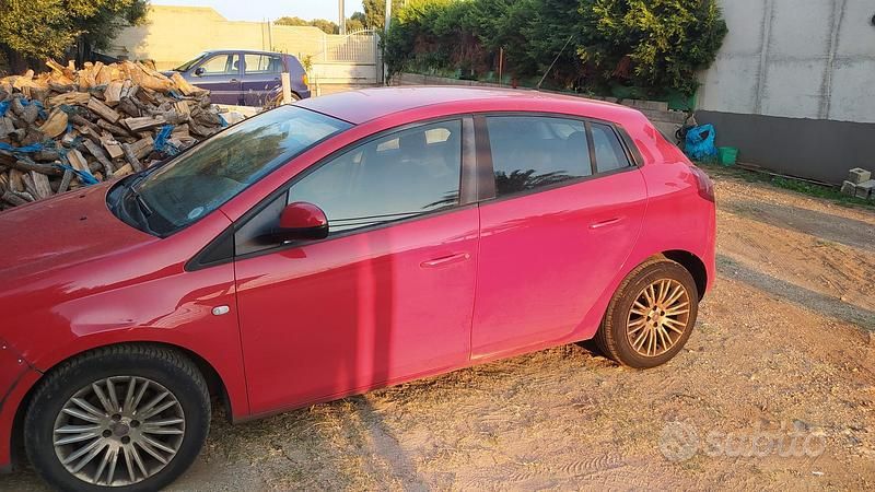 Usata Fiat Bravo 105 CV (77 kW) 2007 Rosso Utilitaria