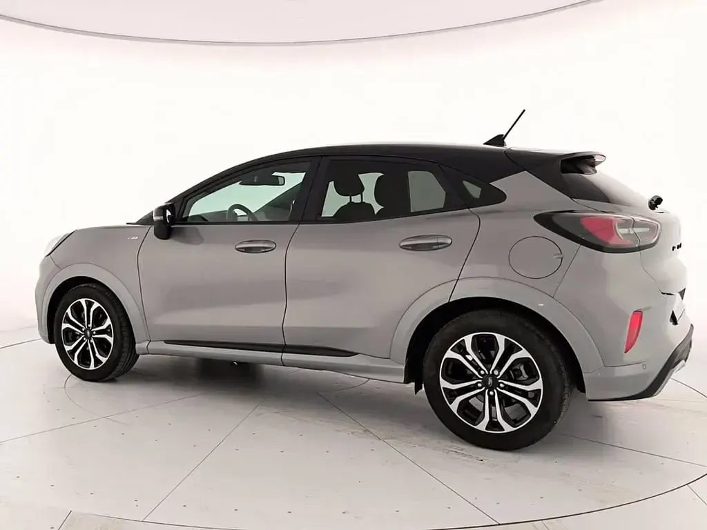 Usata Ford Puma ST-Line 125 CV (91 kW) 2020 Argento SUV