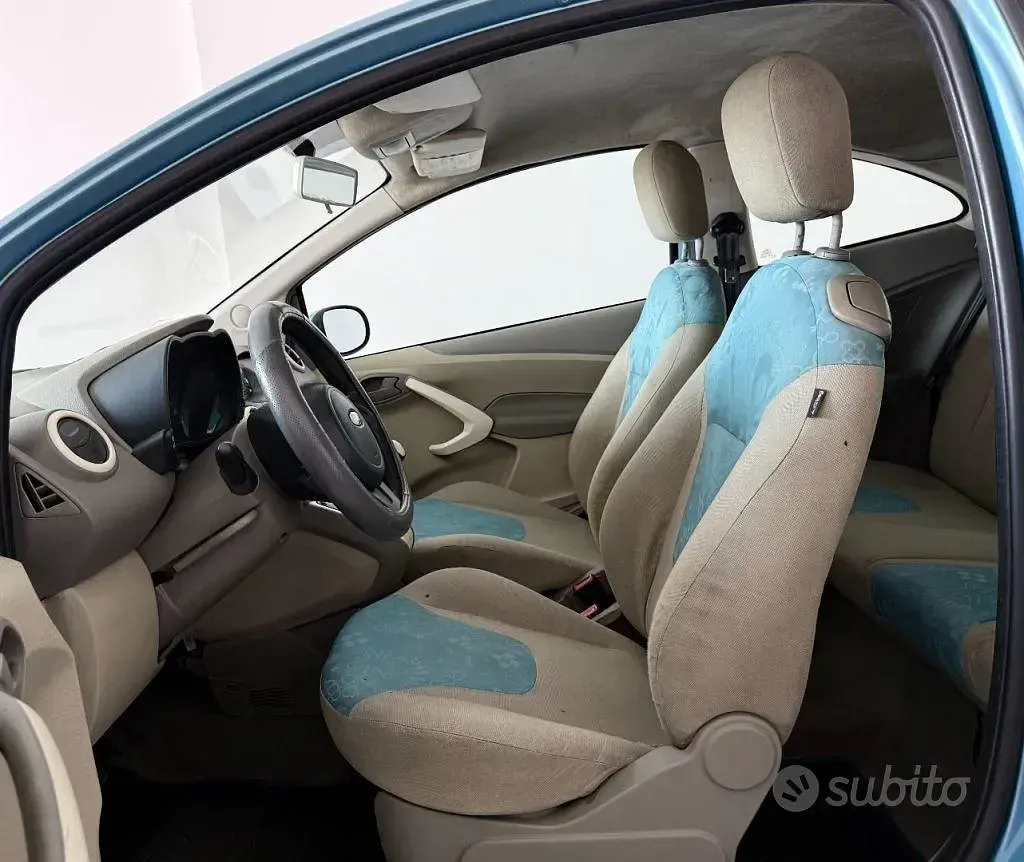 Usata Ford Ka Plus Business Edition 69 CV (50 kW) 2011 Blu Utilitaria