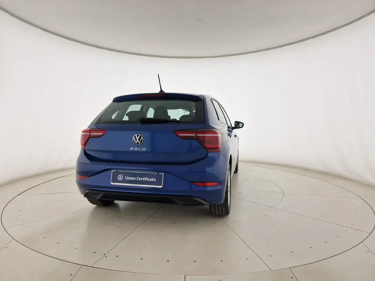 Usata VW Polo Style 95 CV (69 kW) 2025 Reef blue metallizzato Utilitaria
