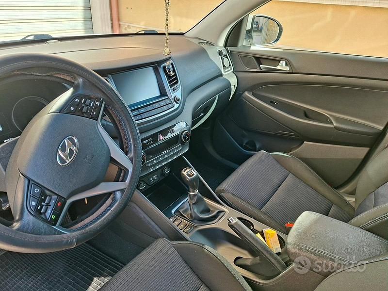 Usata Hyundai Tucson Xpossible 116 CV (85 kW) 2016 Bianco SUV