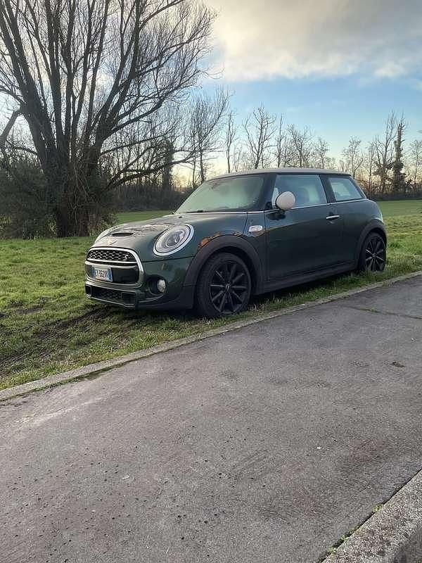 Begagnad Mini Cooper SD 170 HK (125 kW) 2015 Halvkombi