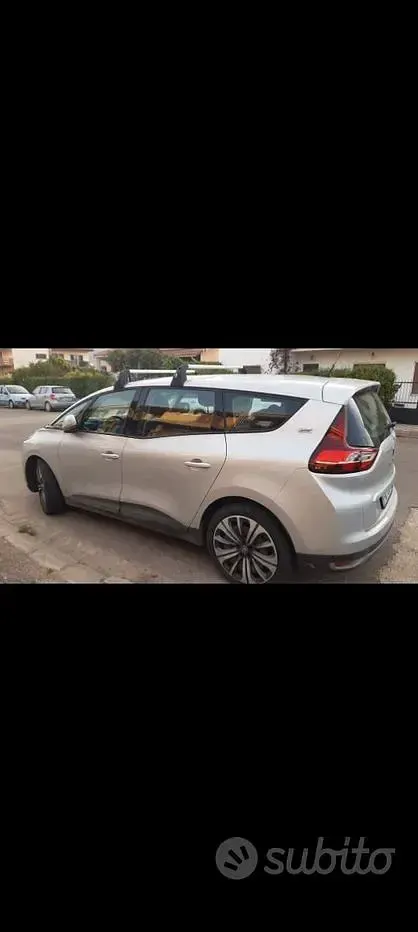 Usata Renault Grand Scénic IV 120 CV (88 kW) 2019 Grigio Monovolume