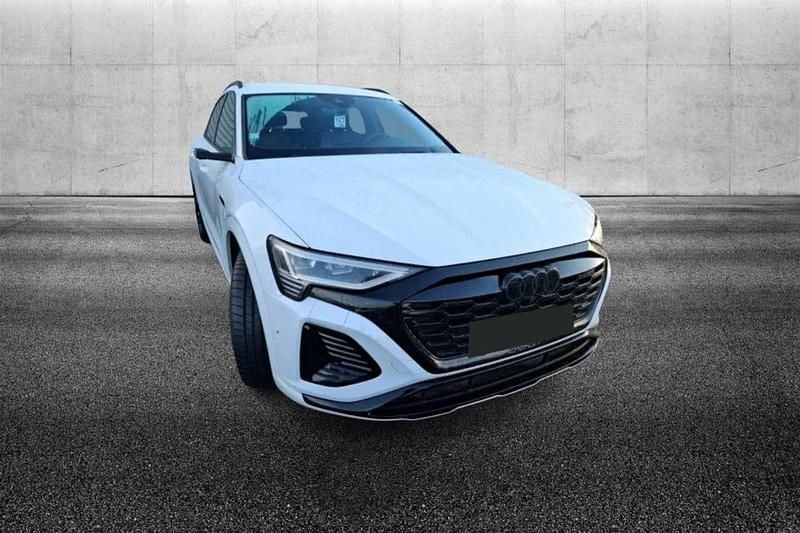 Usata Audi Q8 e-tron S-Line 158 kW (215 CV) 2023 Bianco SUV