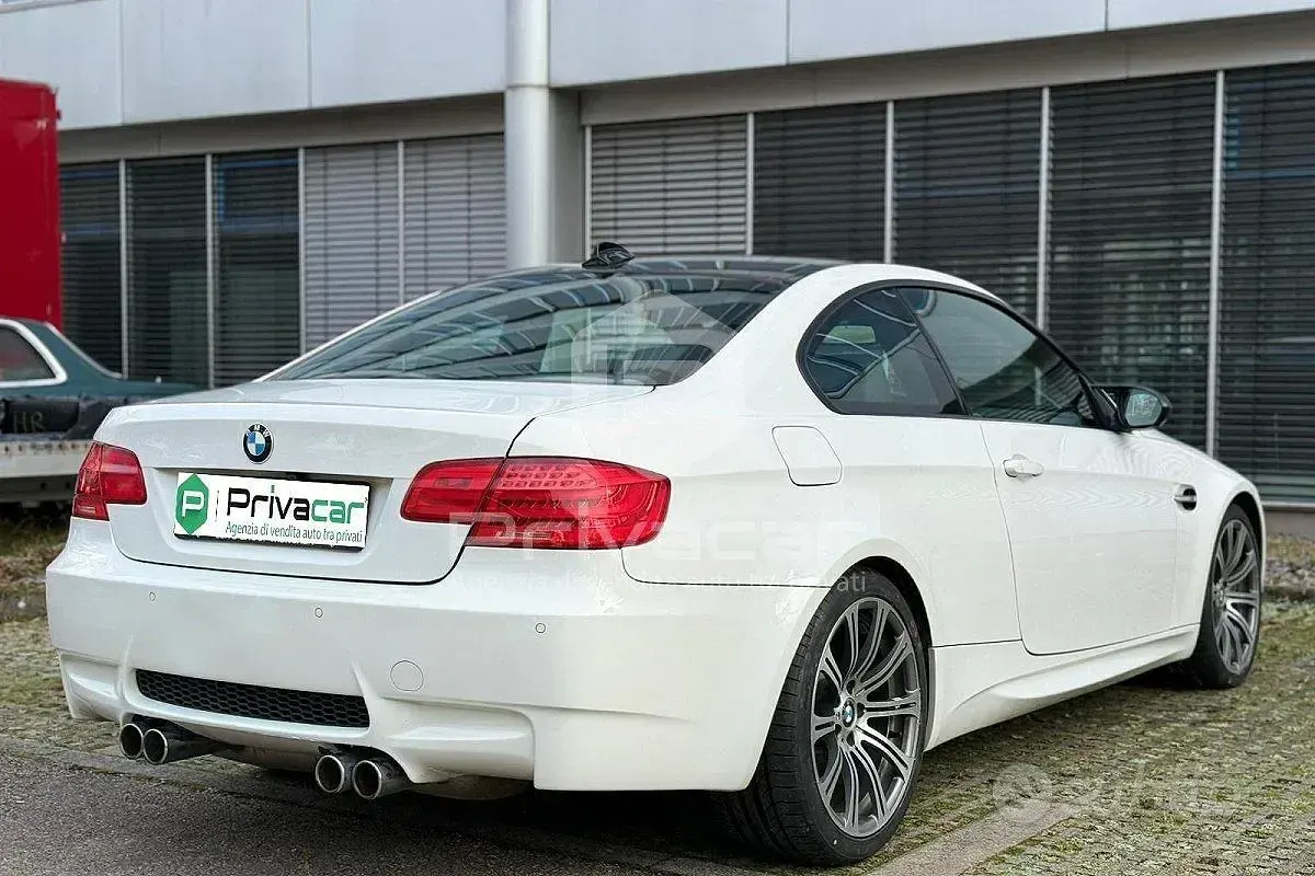 Usata BMW M3 420 CV (308 kW) 2010 Bianco Coupé
