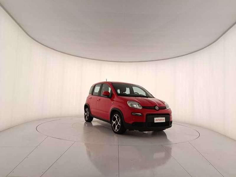 Usata Fiat Panda Sport 69 CV (50 kW) 2021 Rosso amore Utilitaria