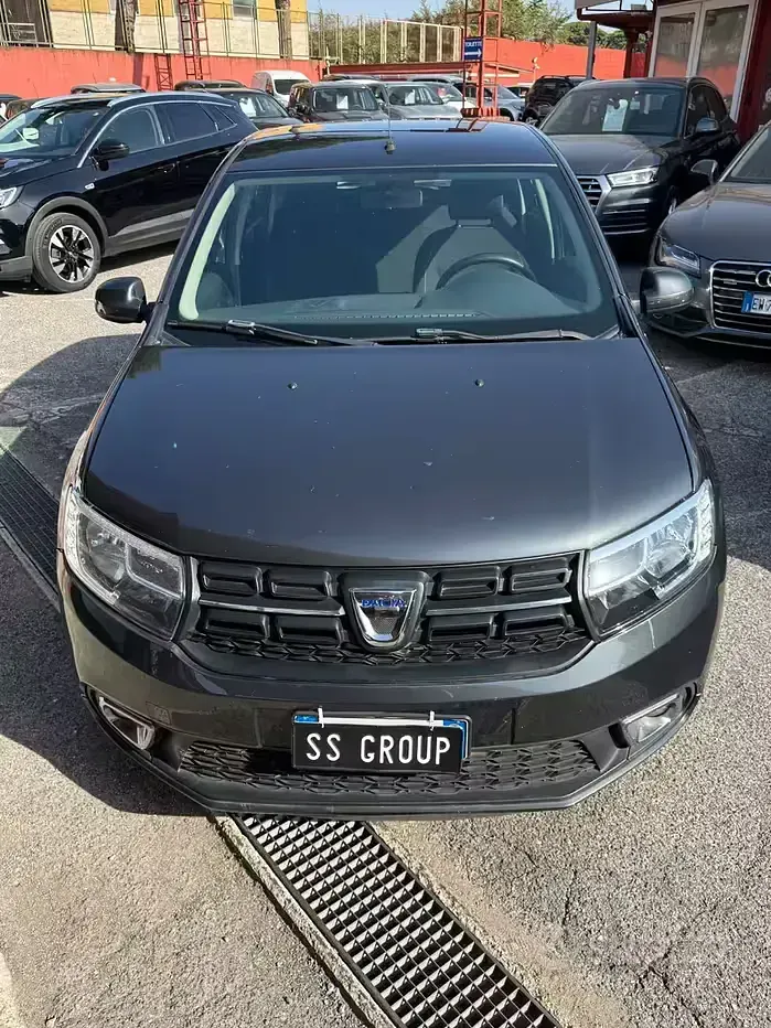 Usata Dacia Sandero Stepway 90 CV (66 kW) 2019 Grigio Berlina