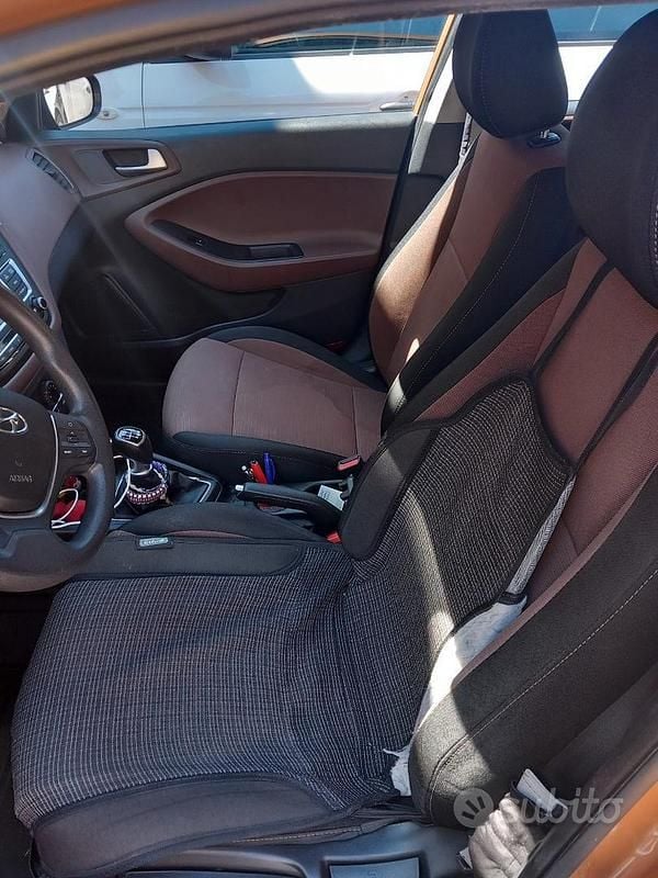 Usata Hyundai i20 85 CV (62 kW) 2016 Berlina