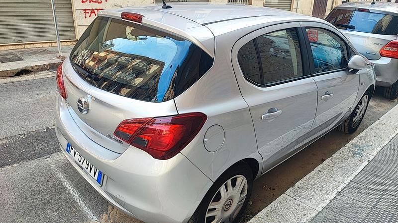 Usata Opel Corsa 90 CV (66 kW) 2019 Grigio Berlina