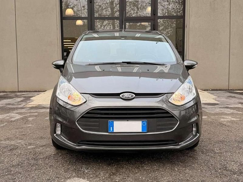 Begagnad Ford B-MAX 95 HK (69 kW) 2016 Grå Minibuss