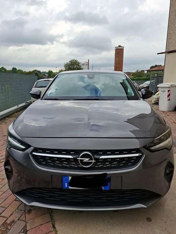 Usata 2021 Opel Corsa Edition Tre volumi | 9800 € (Buon prezzo) - Immagine 1/4