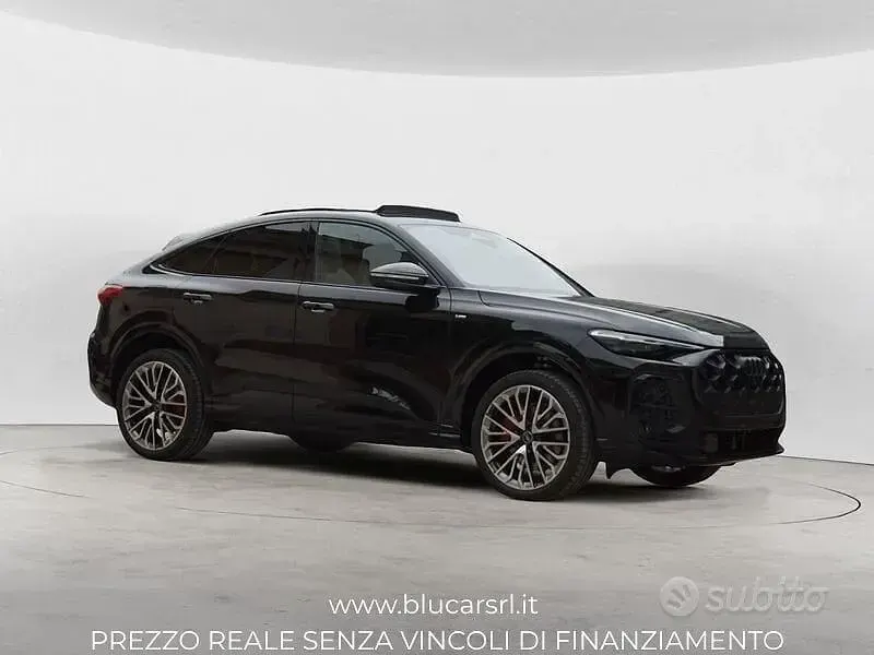 Nuova Audi Q5 Sportback S-Line 204 CV (150 kW) 2026 Nero SUV