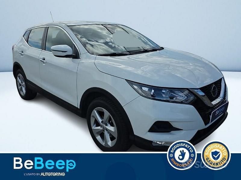 Usata Nissan Qashqai Acenta 150 CV (110 kW) 2019 Bianco SUV