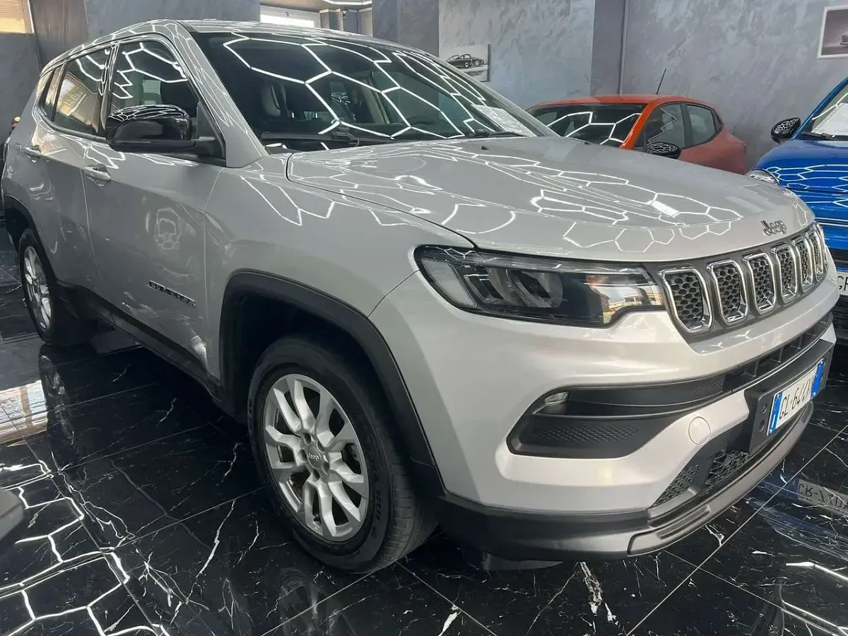 Usata Jeep Compass Longitude 131 CV (96 kW) 2022 Argento SUV