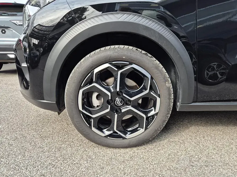 Nuova Citroën C3 PureTech 101 CV (74 kW) 2026 Nero SUV