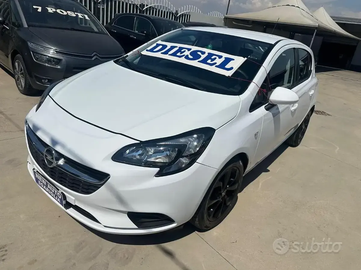 Usata Opel Corsa 75 CV (55 kW) 2015 Bianco Utilitaria