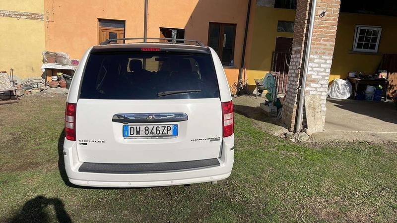 Usata Chrysler Grand Voyager 163 CV (119 kW) 2009 Monovolume