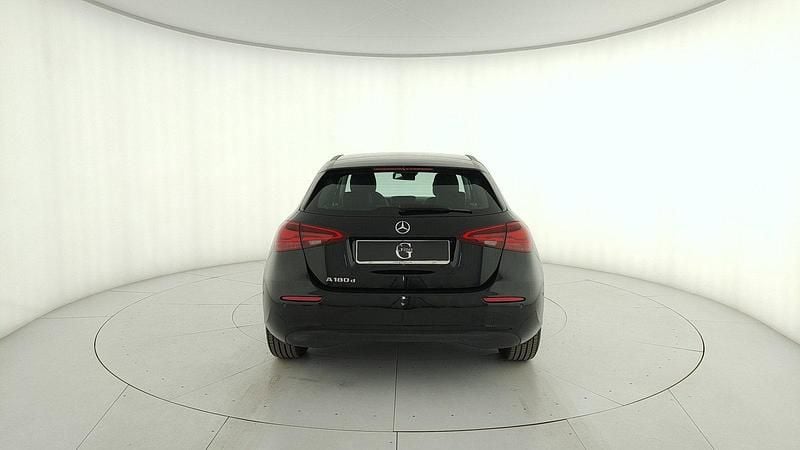 Usata Mercedes A180 Advanced 116 CV (85 kW) 2025 Nero Berlina