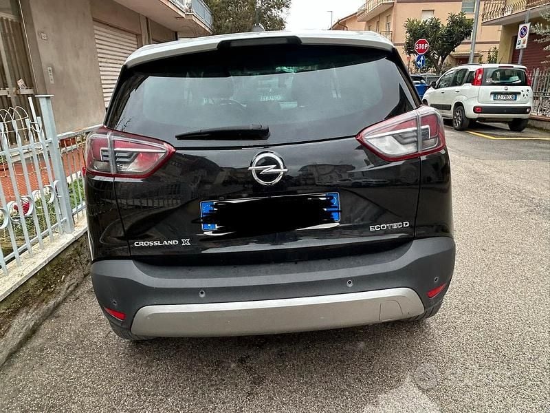Usata Opel Crossland X 99 CV (72 kW) 2017 Nero SUV