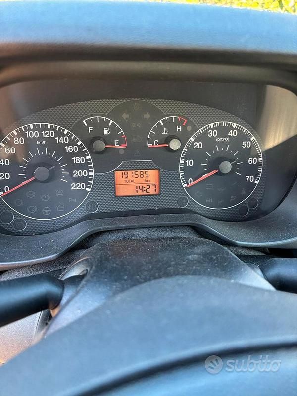 Usata Fiat Grande Punto 2006 Nero Utilitaria