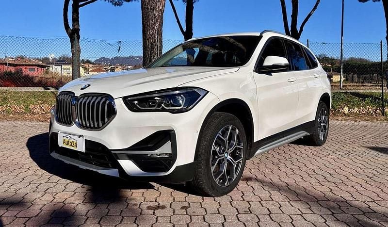 Bianco Usata 2020 BMW X1 xLine SUV | 22.500 € (Buon prezzo) - Immagine 1/4
