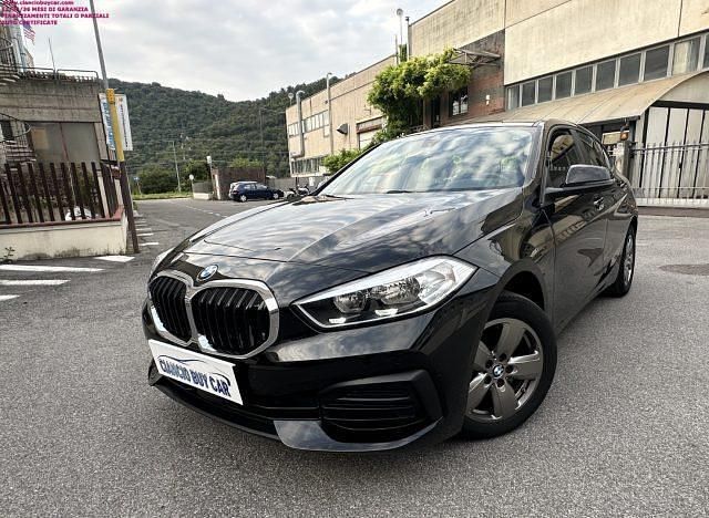 Usata BMW 116 Advantage 116 CV (85 kW) 2020 Nero Utilitaria