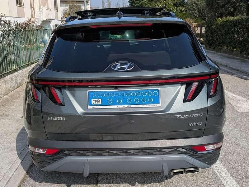 Usata Hyundai Tucson 179 CV (131 kW) 2024 Verde SUV
