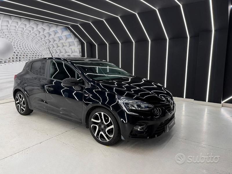 Usata Renault Clio V Zen 101 CV (74 kW) 2020 Nero Berlina