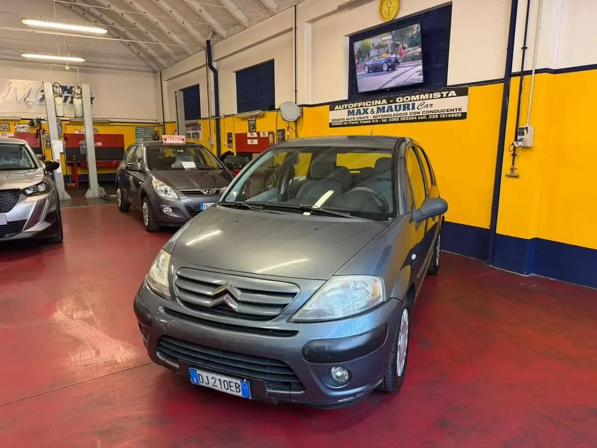 Usata Citroën C3 60 CV (44 kW) 2007 Grigio Berlina
