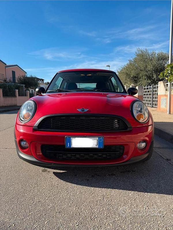 Usata Mini Cooper 2012 Rosso Utilitaria