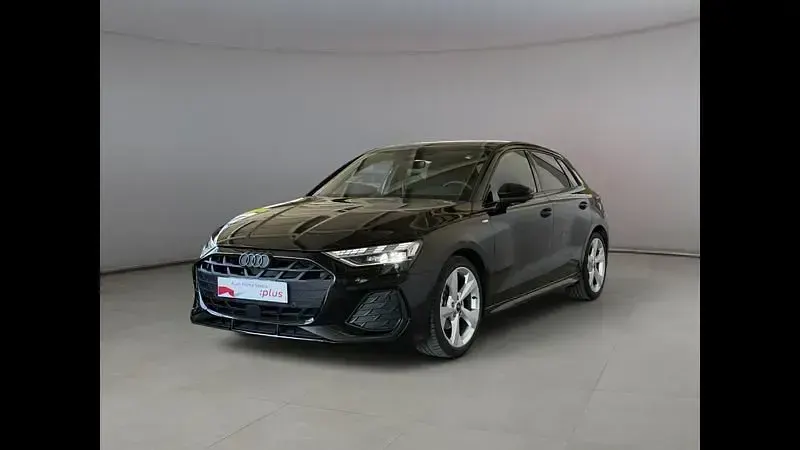 Usata Audi A3 Sportback S-Line 150 CV (110 kW) 2025 Utilitaria