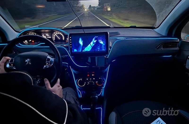 Usata Peugeot 208 2016 Bianco Utilitaria