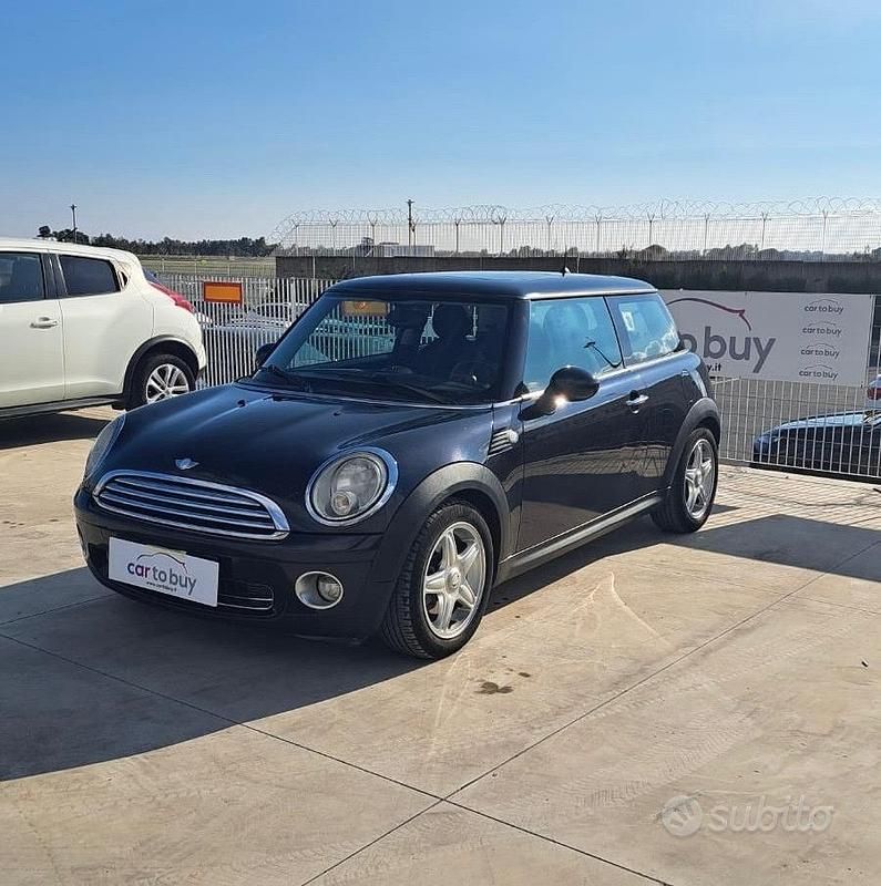 Nero Usata 2007 Mini Cooper Utilitaria | 3900 € (Buon prezzo) - Immagine 1/4
